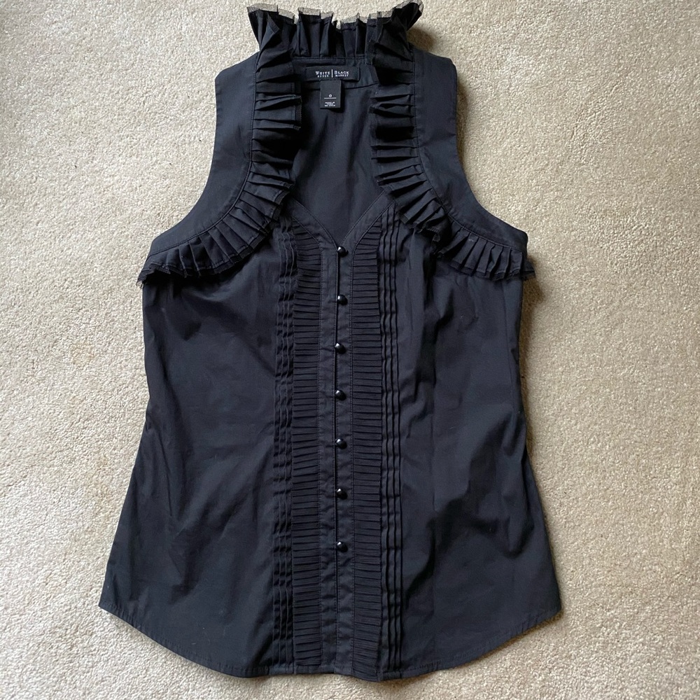 White House/Black Market Black Dressy Top size 0